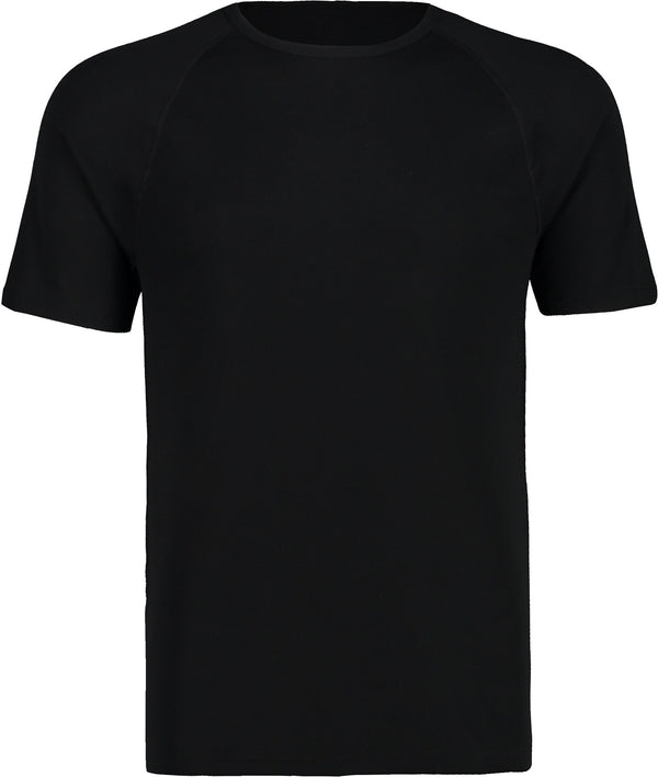 MAN T-SHIRT