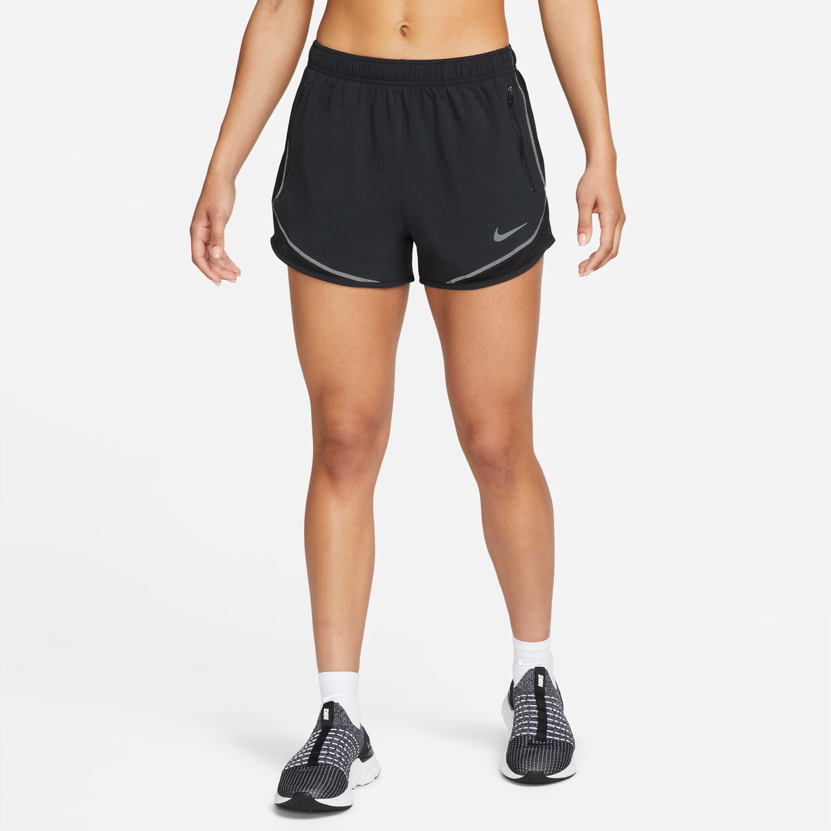 W NK DF RUN DVN TEMPO LX SHORT