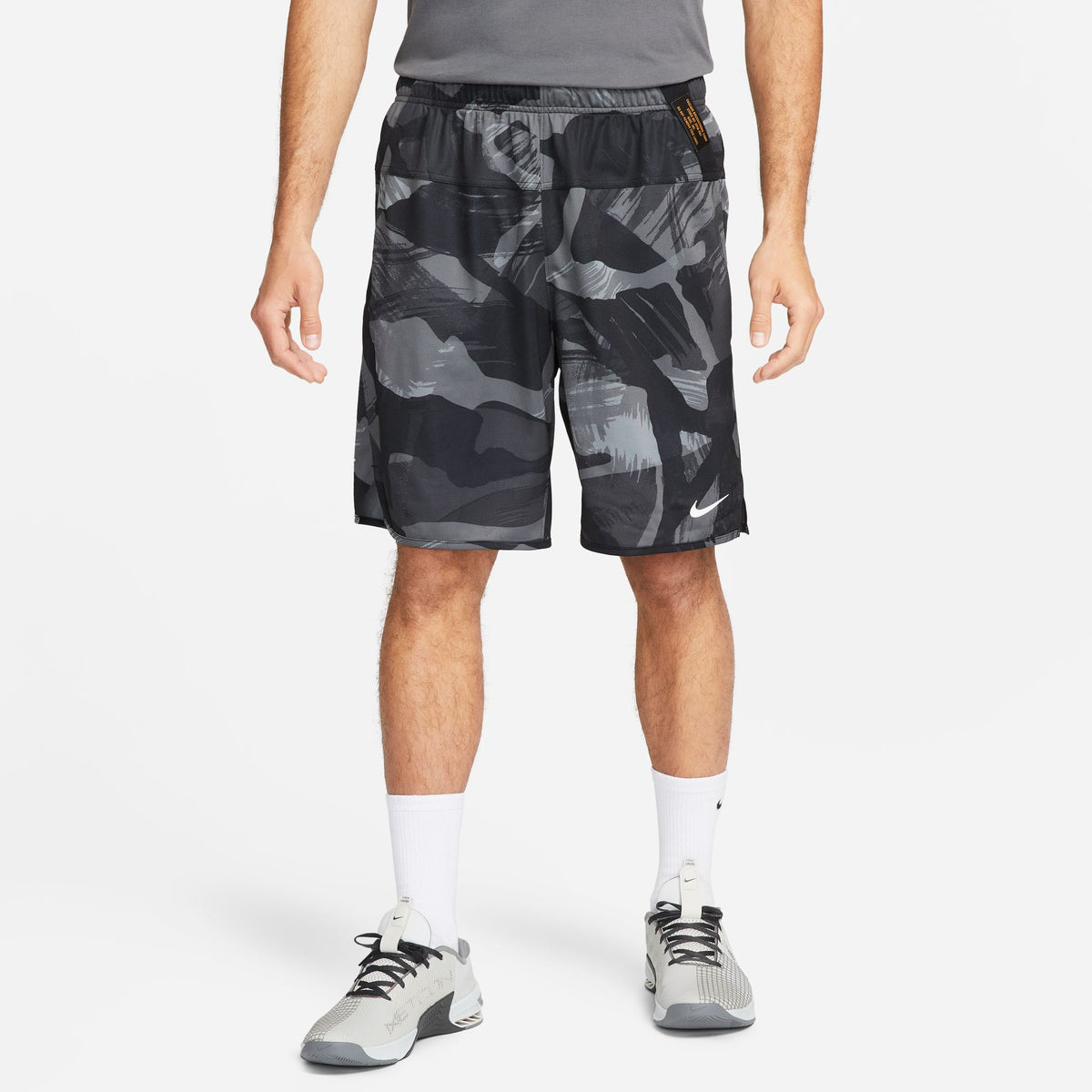 M NK DF TOTALITY 9IN UL CAMO