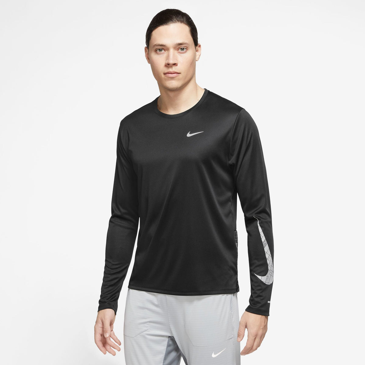 M NK DF MILER RN DVN FLASH LS