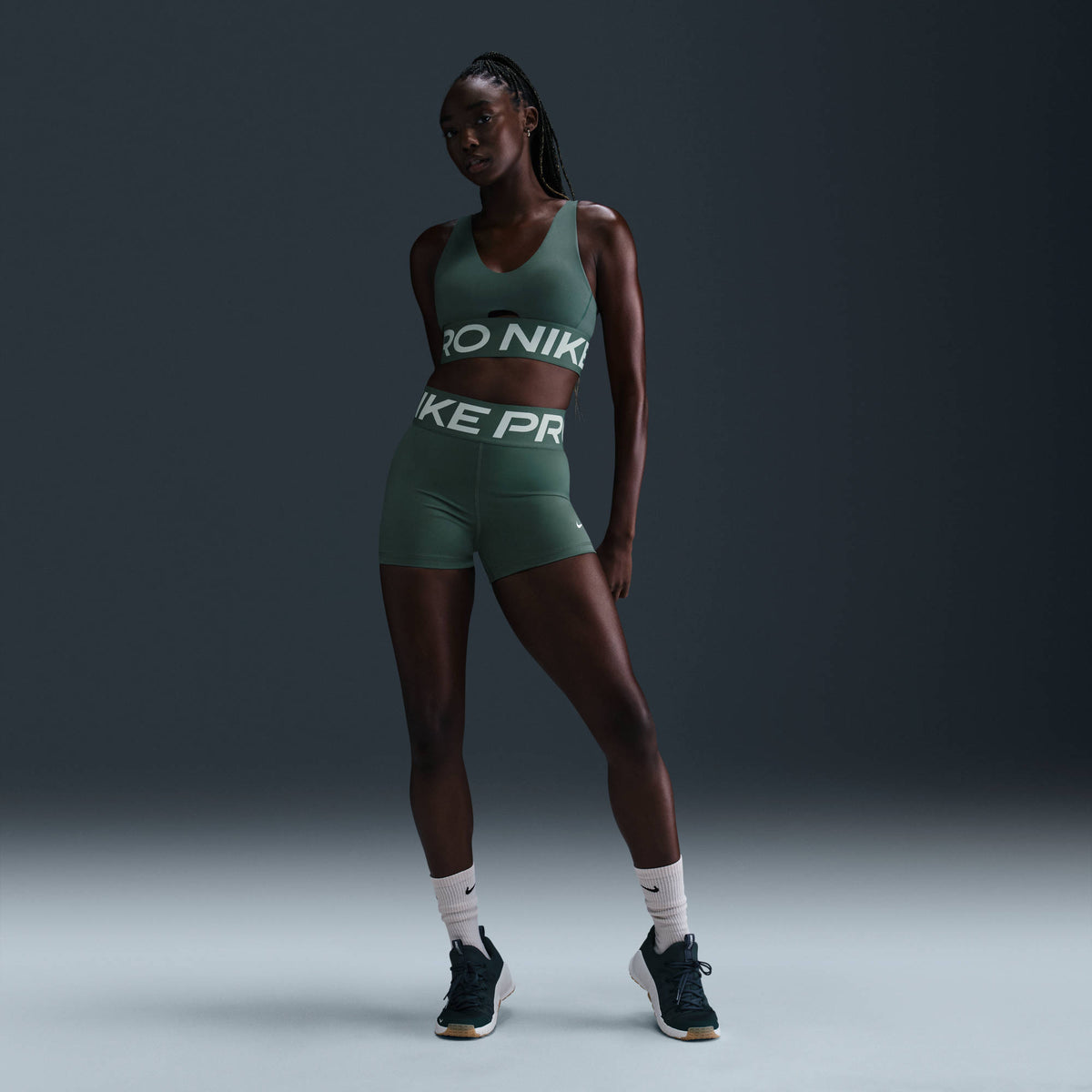 W NP SCULPT DF HR 3IN SHORT