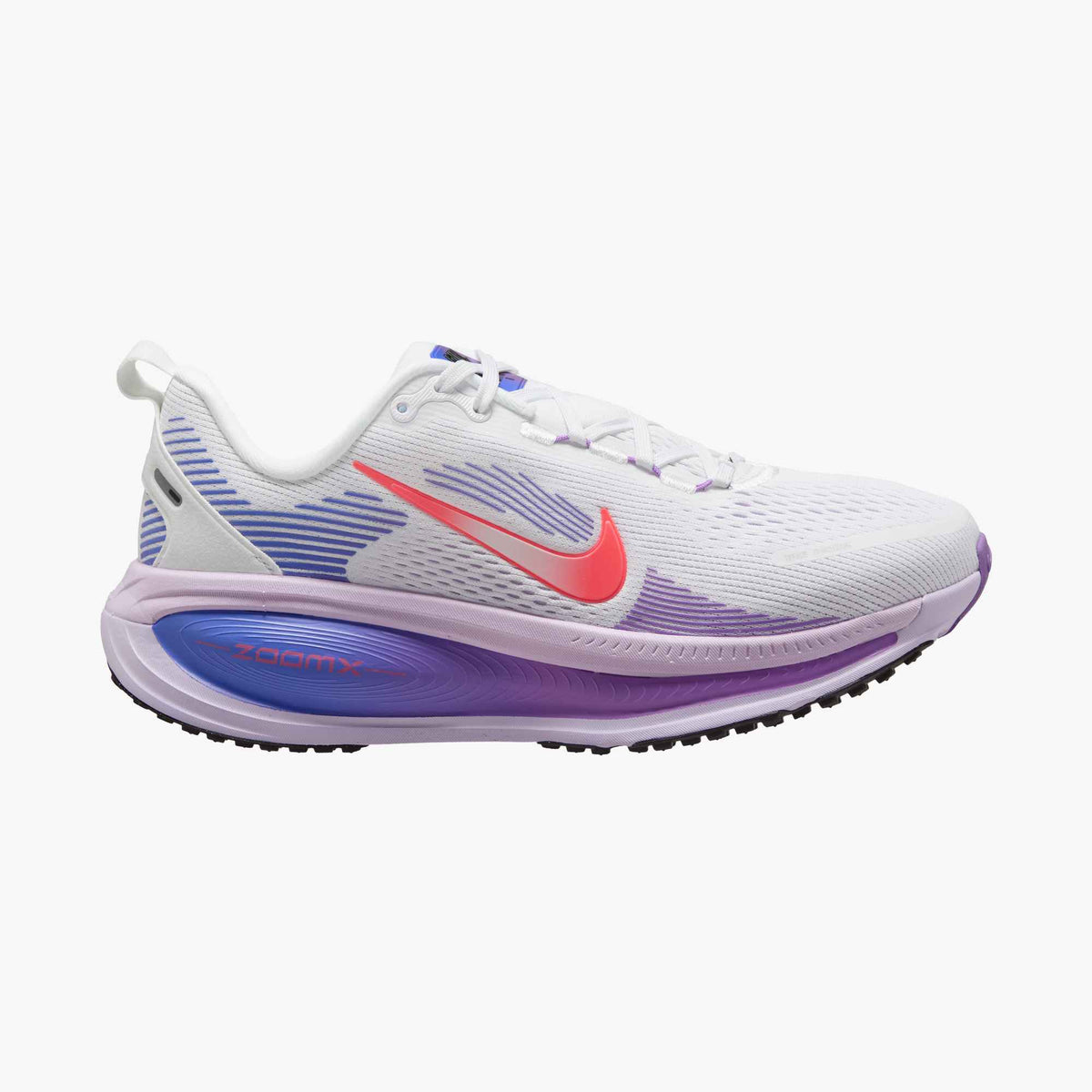 W NIKE VOMERO 18